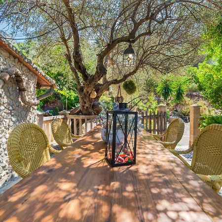 Holiday Home Cala Tuent By Interhome מראה חיצוני תמונה