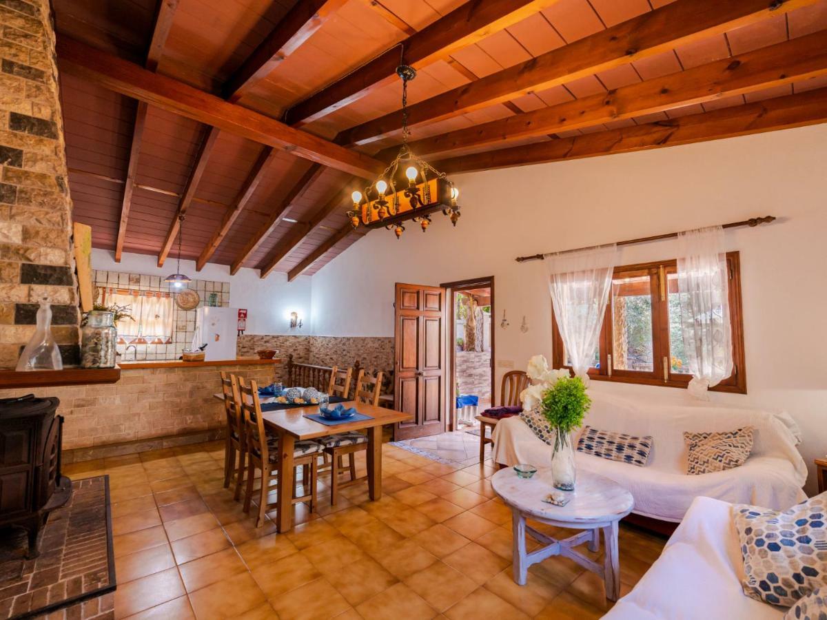 Holiday Home Cala Tuent By Interhome מראה חיצוני תמונה
