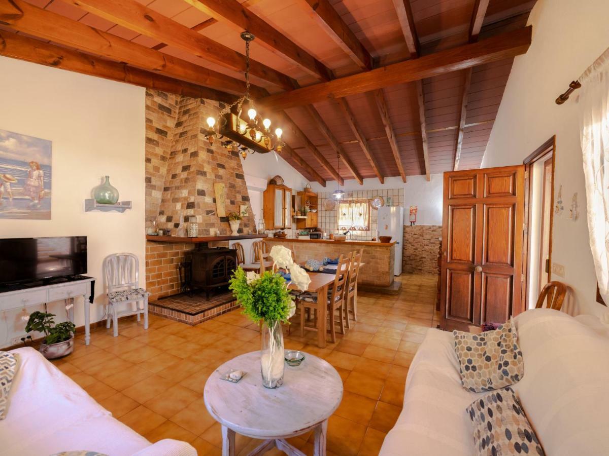 Holiday Home Cala Tuent By Interhome מראה חיצוני תמונה